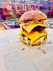 82 Titan Burger 300g (Beef)